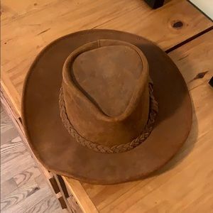 Minnetonka Leather Outback Hat